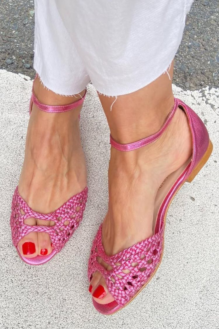 WARREN & GRACE | ISADORA GOLD WOVEN SANDALS