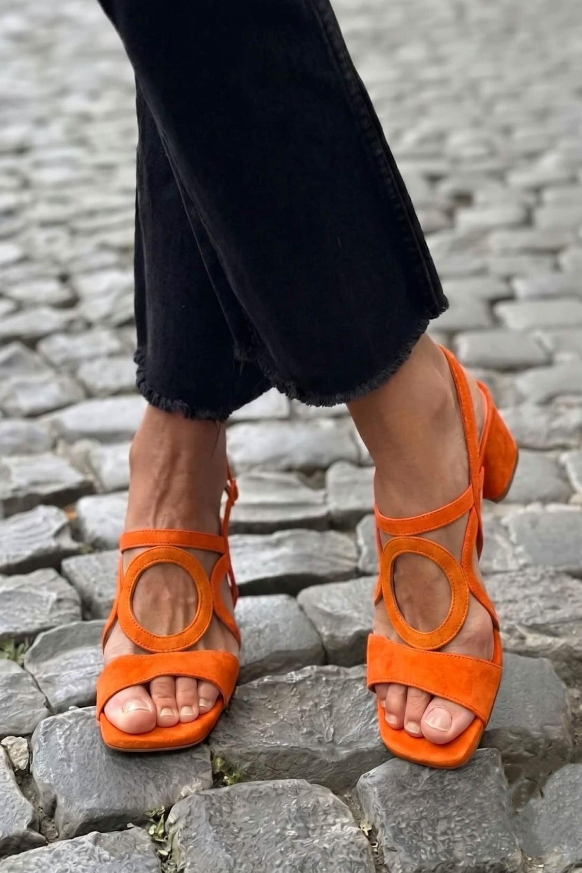 WARREN & GRACE | VALENTINA VIVACIOUS SUMMER SANDALS