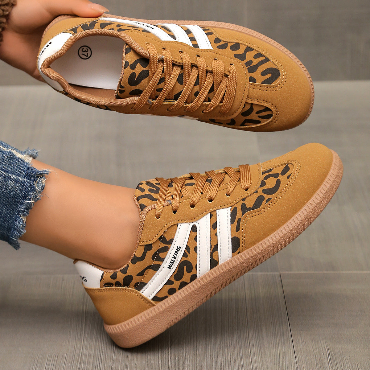 Claire | Orthopedic Sneakers