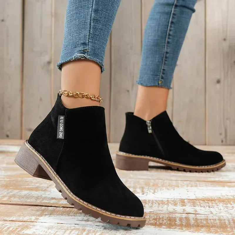 Fatima - Orthopedic Boots