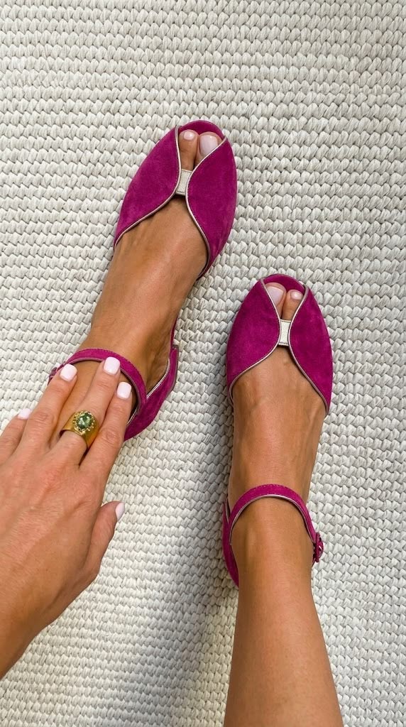 WARREN & GRACE | OLIVIA ELEGANT SAGE GREEN SANDALS